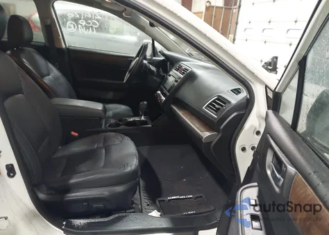 2016 Subaru Outback 2.5I Limited z USA, uszkodzony, nr VIN 4S4BSALC2G3273847